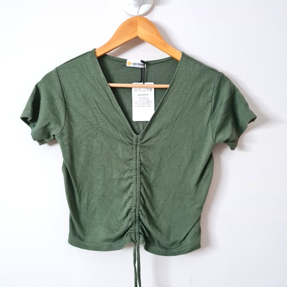 LKS Studio Tops - Knitted Crop top in moss green